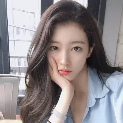 김유빈 profile