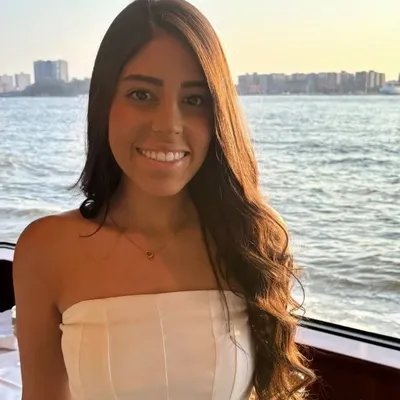 GABRIELA MACIEL profile