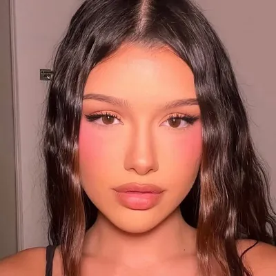 Gabriella Navarro Arine profile