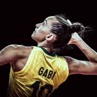 Gabriela Guimaraes profile