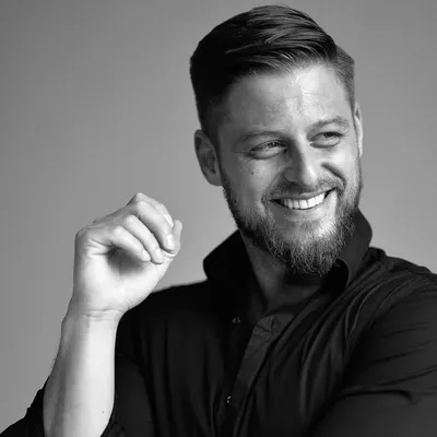 Gabor Baronits profile