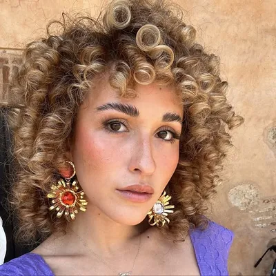 Gabriela Quiñones profile