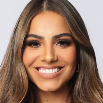 Gabriela Rocha profile