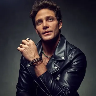 Gabriel Coronel profile