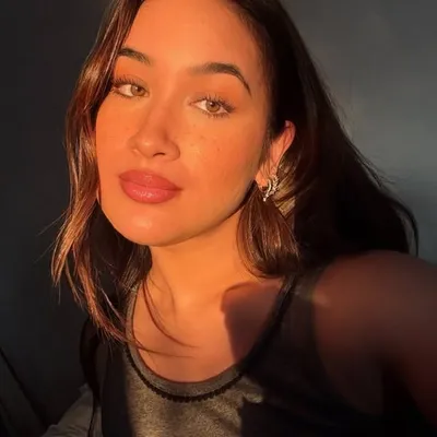 GABRIELLA HOPE profile