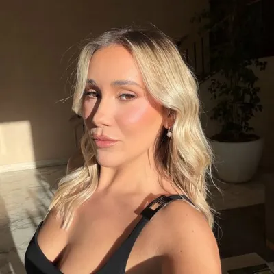 Gab Waller profile