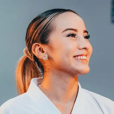 Gabriella Izaguirre profile