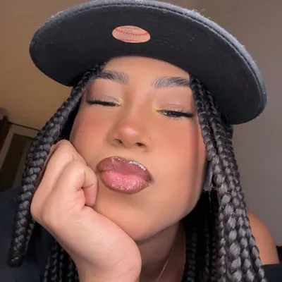 GAÏA 🍒 profile