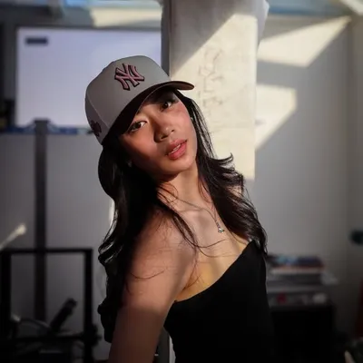 Nuttana K. profile