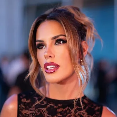 Gala Caldirola profile