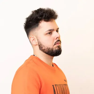 Alex Iglesias profile
