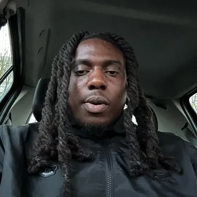 Gambino La MG profile