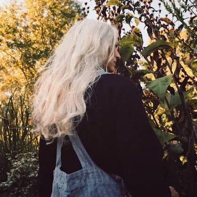 Gamine profile