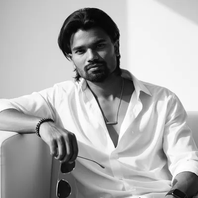 Vignesh R profile