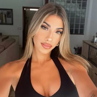 SARA GARCIA profile