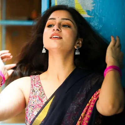 Garima Singh profile
