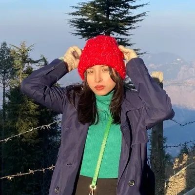 ⠀⠀⠀⠀⠀⠀⠀⠀⠀⠀⠀⠀𝐇𝐈𝐍𝐀𝐓𝐀 profile