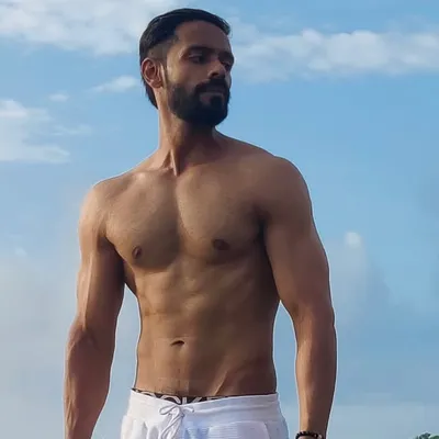 Gaurav Sipani - Anchor | Fitness | Lifestyle profile