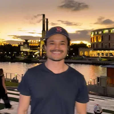 Marcos Largatera profile