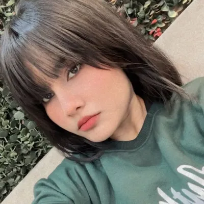 Gauhar Khan ๐ผ profile