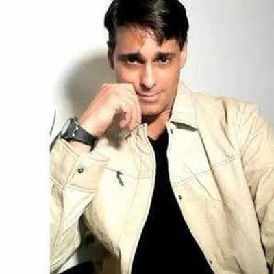 Gautam Kapur profile