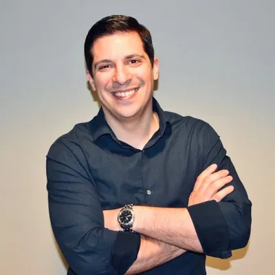 @Gavinonair profile