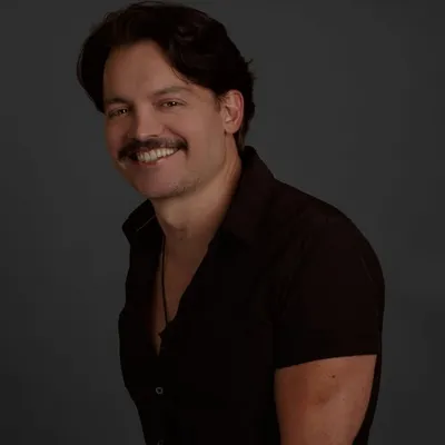 Gustavo Figueira profile