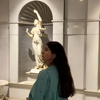 Gayatri🦋 profile