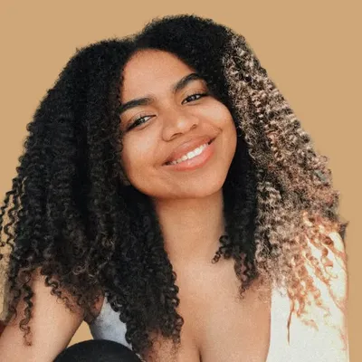 Wendy Francisco | Marketing & Instagram profile