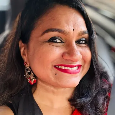 Geethi Sangeetha profile