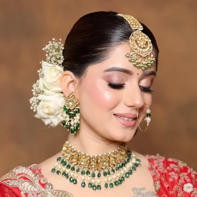 Geetu l LUXURY MAKEUP ARTIST profile