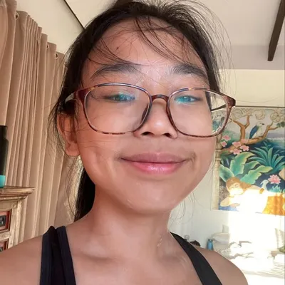 Yla Dizon profile