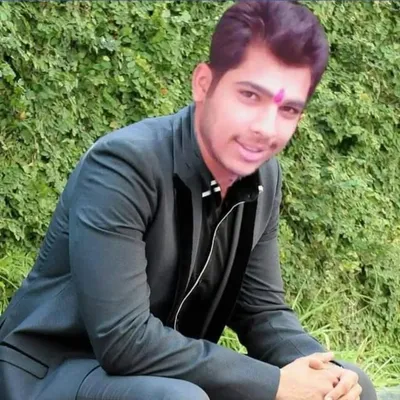Dürgêsh Trîpāthî profile