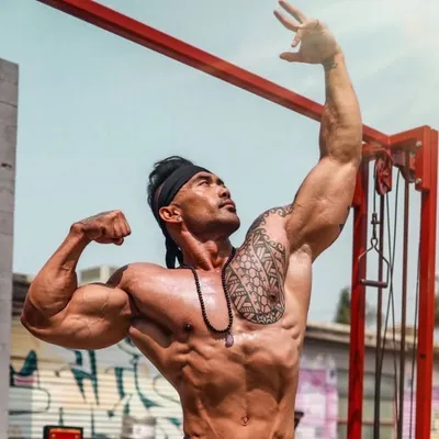 ๐ IFBB Pro Jake Alvarez profile