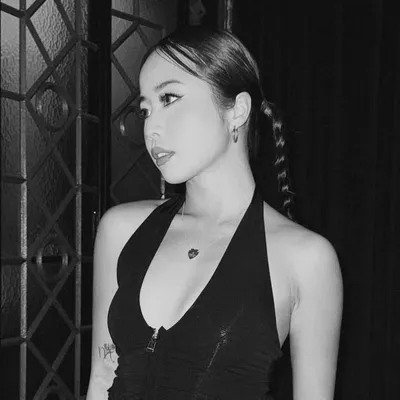GERMAINE LEONORA profile