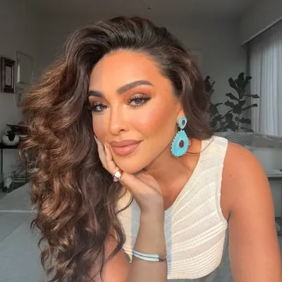 Ghizlan Guenez | غزلان قنز profile