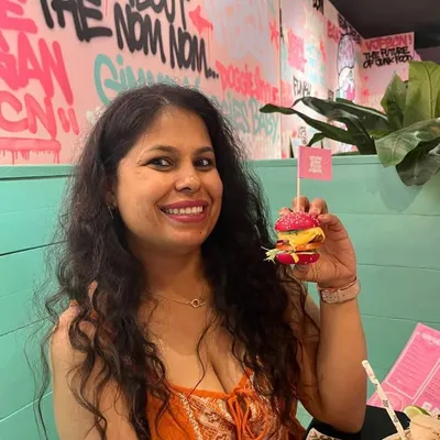 Ishita Mehta | Food & Travel 📍Mumbai & Kanpur profile