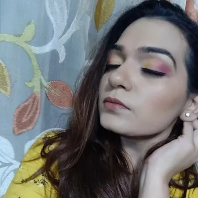 Kanika Kaushik profile