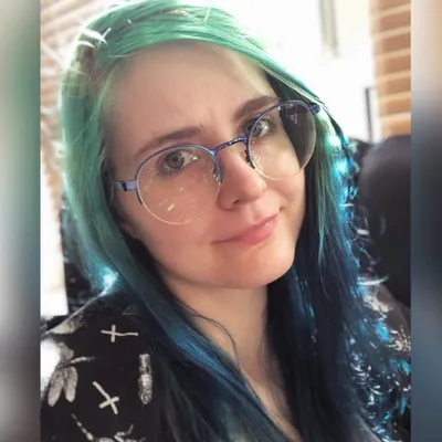 Angelina profile