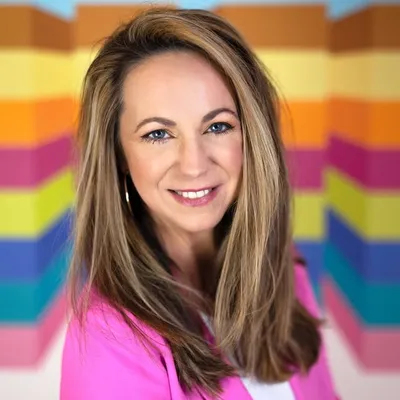 GINA JULIAN profile