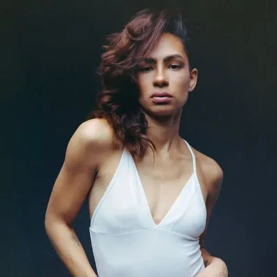 Gina B | AZ Model profile