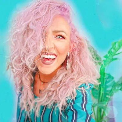 GINA KISH ⚡️ HAIRSTYLIST profile