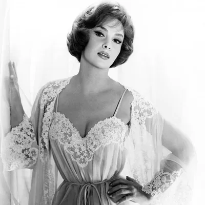 Gina Lollobrigida profile