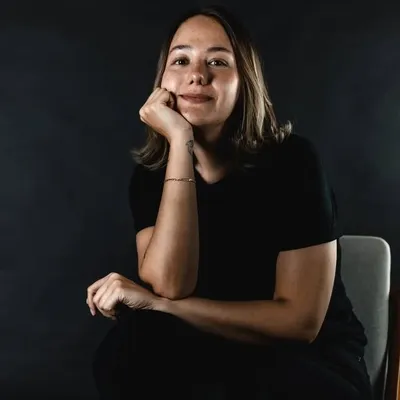 Giovana Devai | Fotógrafa SP profile