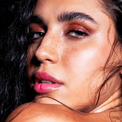 GIOVANNA COIMBRA profile