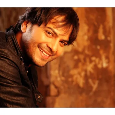 Girish Pardeshi profile