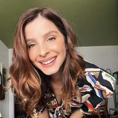 Giselle Batista profile