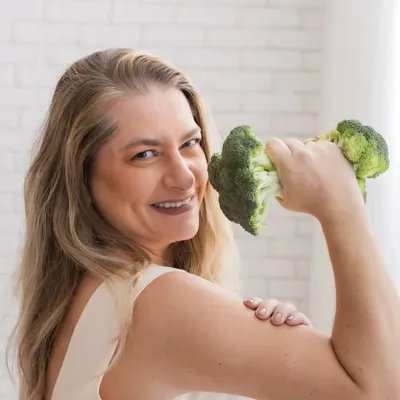 Giselle Guzzo Nutricionista Materno Infantil e Funcional profile