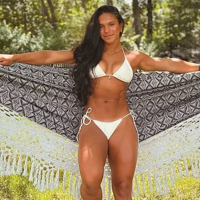 Giulia Aguiar profile