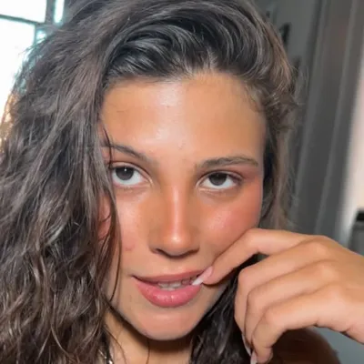Giulia Pessoa ✨ profile